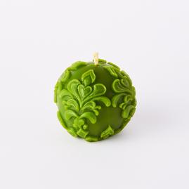 Mehil&auml;isvahakynttil&auml;, pieni pallo