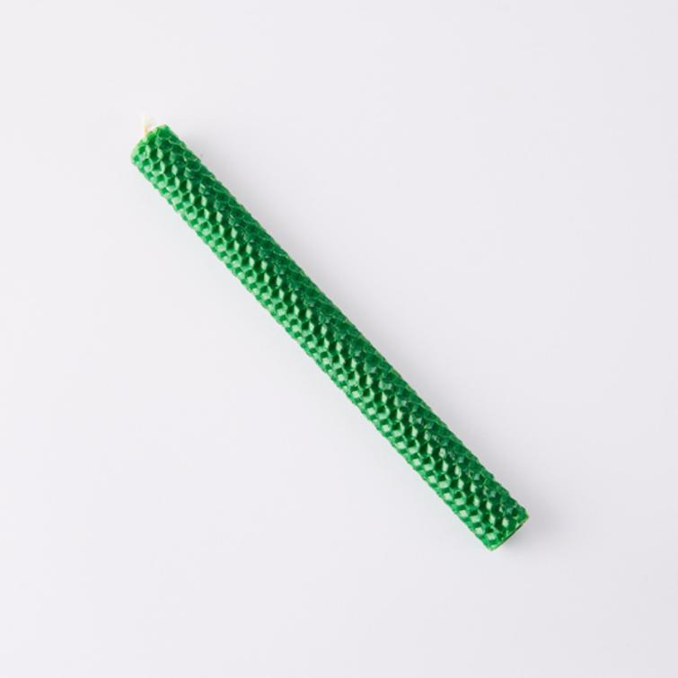 Mehil&auml;isvahakynttil&auml;, pitk&auml;