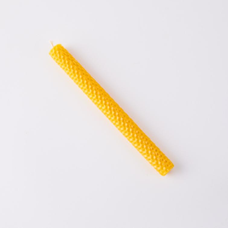 Mehil&auml;isvahakynttil&auml;, pitk&auml;